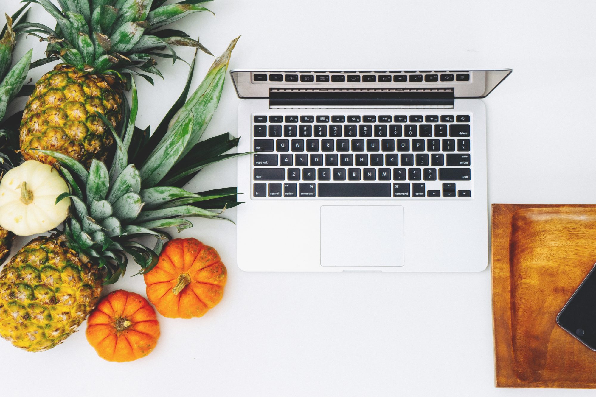 Youtubers die ik momenteel volg macbook fruit youtube